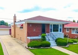 Pre-foreclosure in  W 118TH PL Alsip, IL 60803