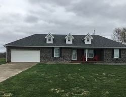 Pre-foreclosure in  AARONS WAY Campbellsville, KY 42718