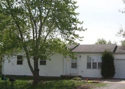 Pre-foreclosure Listing in APPLE CT MATTOON, IL 61938