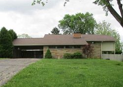 Pre-foreclosure Listing in EASTWOOD DR BEDFORD, IN 47421