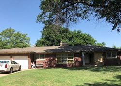  N Parkwood Ln, Wichita KS