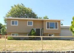 Pre-foreclosure in  SW 8TH ST Fruitland, ID 83619