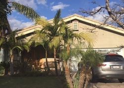 Pre-foreclosure Listing in KEWEN AVE SUN VALLEY, CA 91352