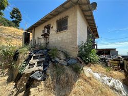 Pre-foreclosure in  KILLARNEY AVE Los Angeles, CA 90065