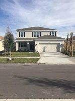 Pre-foreclosure in  ROUND LEAF LN Riverview, FL 33578