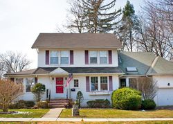 Pre-foreclosure Listing in SAINT ALBANS PL HAWORTH, NJ 07641