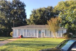 Pre-foreclosure in  DYESS ST Millbrook, AL 36054