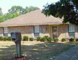 Pre-foreclosure in  SUNSET RDG Montgomery, AL 36108