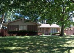  Woodridge Dr, Rockford IL