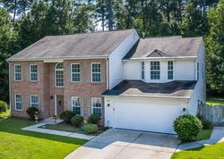 Pre-foreclosure in  TALLYHO DR Yorktown, VA 23693