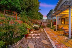 Pre-foreclosure Listing in VISTA DEL RINCON DR VENTURA, CA 93001