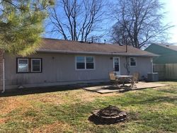 Pre-foreclosure in  NEWTON AVE Evansville, IN 47715