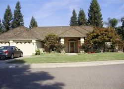  E Arlen Ave, Visalia CA