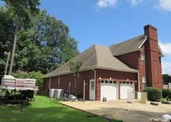 Pre-foreclosure Listing in SUNSET AVE CAMDEN, TN 38320