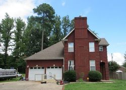 Pre-foreclosure in  SUNSET AVE Camden, TN 38320