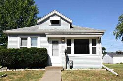 Pre-foreclosure in  35TH ST Rock Island, IL 61201