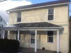 Pre-foreclosure in  SPINNERSTOWN RD Quakertown, PA 18951