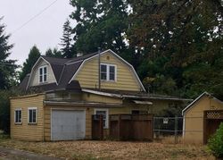 Pre-foreclosure in  TANGENT ST Lebanon, OR 97355