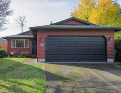 Pre-foreclosure in  NE CESAR E CHAVEZ BLVD Portland, OR 97211