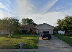 Pre-foreclosure in  GREENWOOD LN Trenton, OH 45067