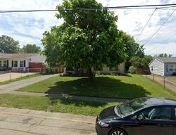 Pre-foreclosure in  GLENROSE LN Cincinnati, OH 45244