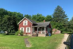 Pre-foreclosure in  AVON BELDEN RD North Ridgeville, OH 44039