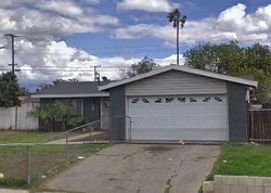 Pre-foreclosure Listing in S IRIS AVE BLOOMINGTON, CA 92316
