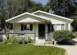 Pre-foreclosure in  GAYNOR AVE NW Grand Rapids, MI 49544