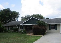 Pre-foreclosure in  WINDOVER DR NE Huntsville, AL 35811