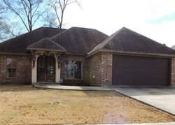 Pre-foreclosure in  N RICHTER DR Lafayette, LA 70501