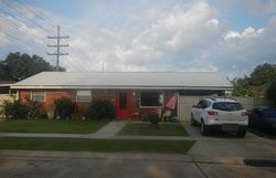 Pre-foreclosure in  KENNY DR Westwego, LA 70094