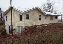 Pre-foreclosure Listing in NEW MIDDLETOWN ELIZABETH RD SE NEW MIDDLETOWN, IN 47160