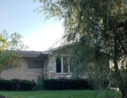 Pre-foreclosure Listing in S 83RD AVE HICKORY HILLS, IL 60457