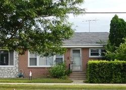 Pre-foreclosure Listing in N ORIOLE AVE HARWOOD HEIGHTS, IL 60706