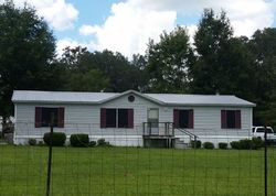 Pre-foreclosure in  SW WENDY TER Lake City, FL 32025