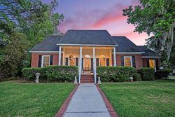 Pre-foreclosure in  INDIGO FIELDS BLVD North Charleston, SC 29418