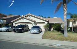 Pre-foreclosure in  OAK VALLEY RD Castaic, CA 91384