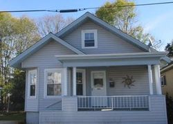 Pre-foreclosure Listing in NEWBURY ST FALL RIVER, MA 02720