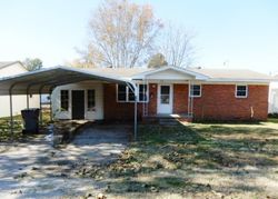Pre-foreclosure in  N 7TH ST Paragould, AR 72450
