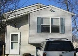 Pre-foreclosure in  ELIZABETH LN Glen Burnie, MD 21061