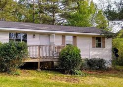 Pre-foreclosure in  HIGHLAND AVE Oneonta, AL 35121