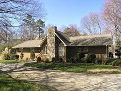 Pre-foreclosure in  HAVENVIEW DR Cornelius, NC 28031