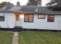 Pre-foreclosure in  SHERMAN AVE Rockford, IL 61101