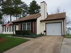 Pre-foreclosure in  WOODBAUGH DR Chesapeake, VA 23321