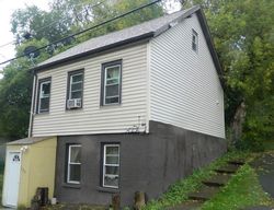 Pre-foreclosure in  3RD AVE Albany, NY 12202