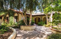  La Patera Dr, Camarillo CA