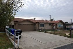 Pre-foreclosure Listing in W AURORA AVE PORTERVILLE, CA 93257