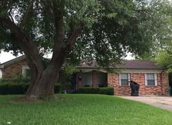 Pre-foreclosure in  DUMORE DR Houston, TX 77048