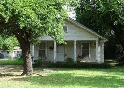 Pre-foreclosure in  WHITE OAK LN Fort Worth, TX 76114