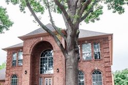  Spruce Forest Ct, Arlington TX